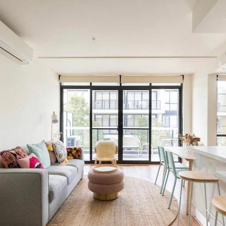 The Pas.Coe - A Stylish 1 Bedroom Unit With Free Parking. Melbourne Bagian luar foto