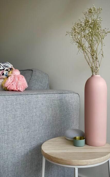 The Pas.Coe - A Stylish 1 Bedroom Unit With Free Parking. Melbourne Bagian luar foto
