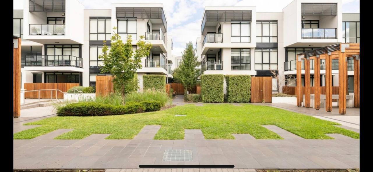 The Pas.Coe - A Stylish 1 Bedroom Unit With Free Parking. Melbourne Bagian luar foto